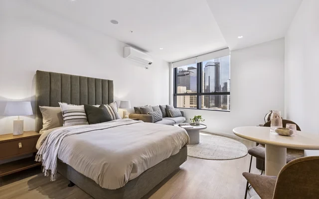 West Tower, Melbourne Quarter - 멜버른 학생 숙소