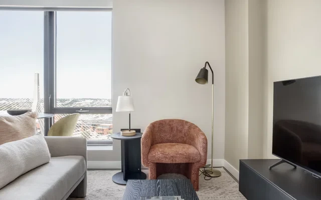 Avalon North Station 4