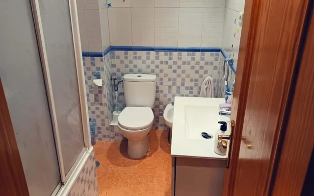 Apartment in Calle Maestro Chapi, Malaga with 2 bedrooms 2