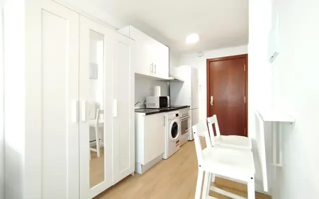 studio in Quintana (Ciudad Lineal) 0