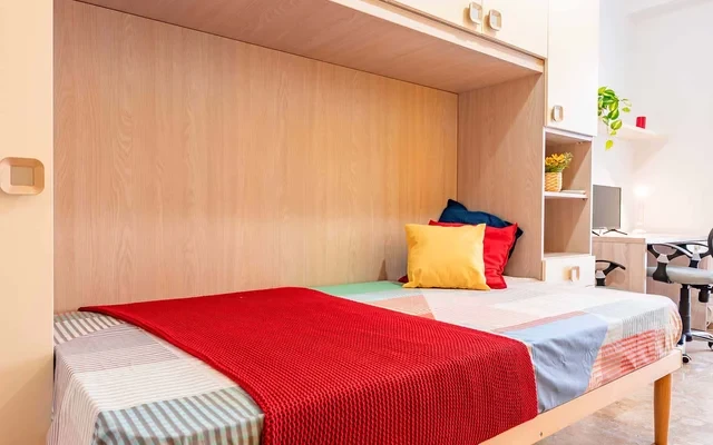 VIALE ENRICO MARTINI 9 <br> SHARED ROOM D1 - Bed A 4