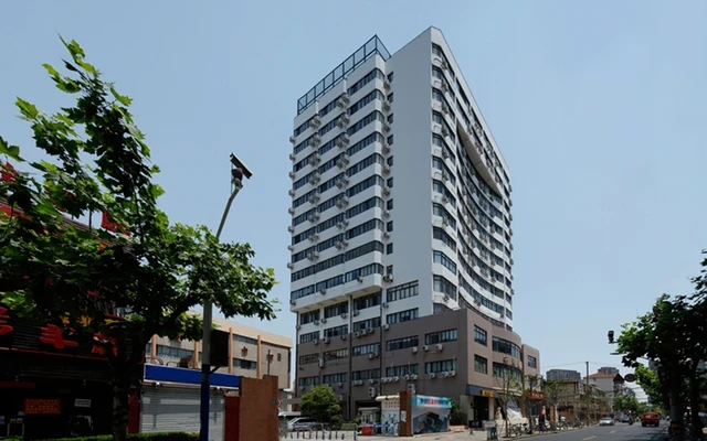 Zhongxing Road Metro Station Store - CJIA Apartment - Shanghai student accommodation