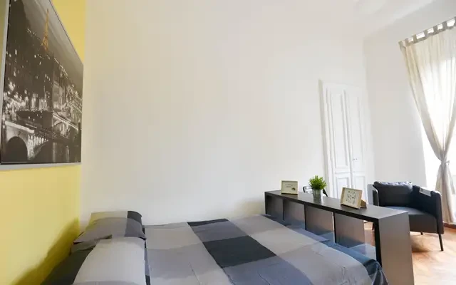 apartment near Via San Secondo 1