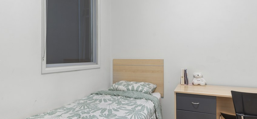 2 Bedroom Apartment - Small Low Level