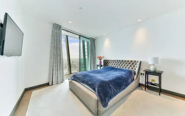 One Blackfriars, Southbank, London, SE1 9GQ 1