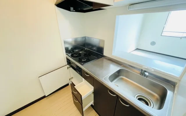 レオネクストアビタシオン　阿見 - Ami Town, Inashiki County student accommodation - 203号房间(带独立厨房)