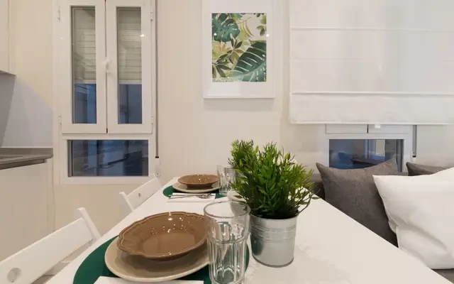 C/Gabriel Lobo, 20 2ºC 3