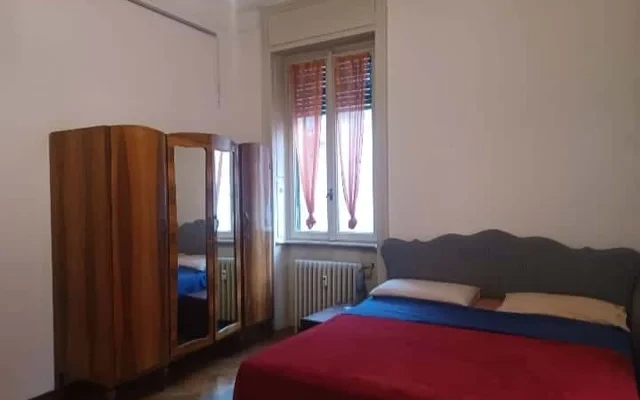 Via Alvise Cadamosto n.6 20129 Milano ( Porta Venezia) 4