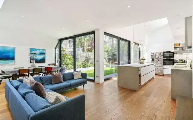 St. John's Hill Grove 1