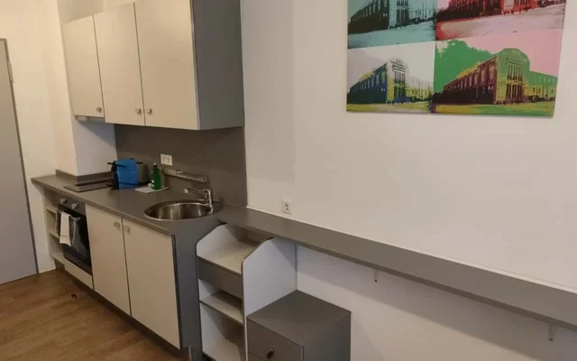 Penthouse Studio 2