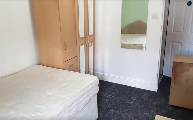 Holberry Close S10 4