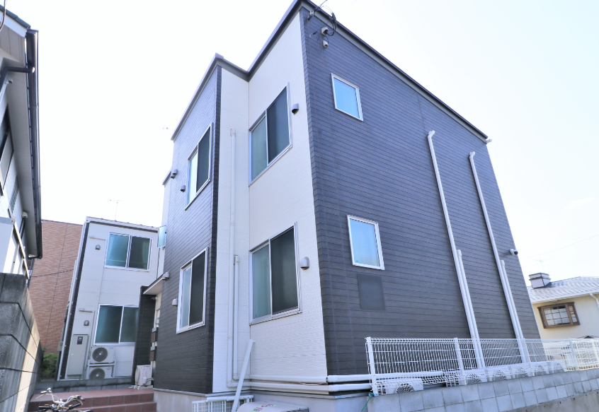 C233 co-living house Nishidai II