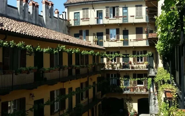 Naviglio, sweet dreams in the heart of the fun 4