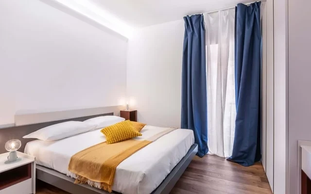 Luxury 2BR flat near the Colosseum 3