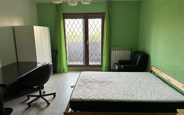 Apartment in Via Fernando Santi, Milano for 120 m² with 2 bedrooms 2