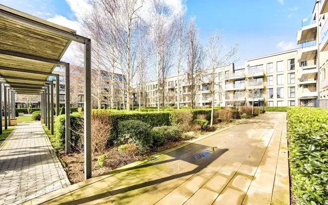 Westbourne Apartments, Fulham, SW6 2