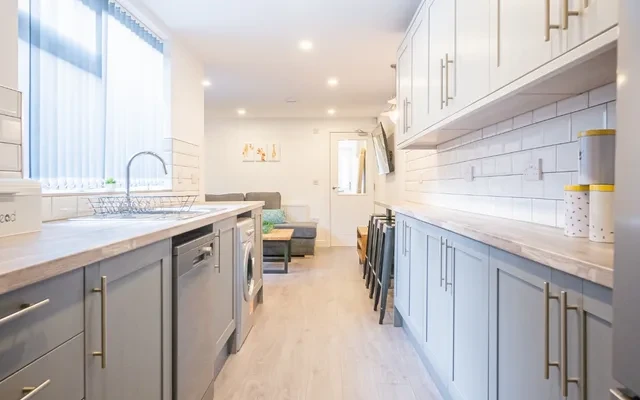 46 Winchester Street, CV1 5NT 0
