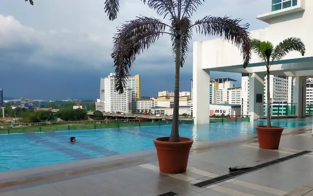 Menara U2 2