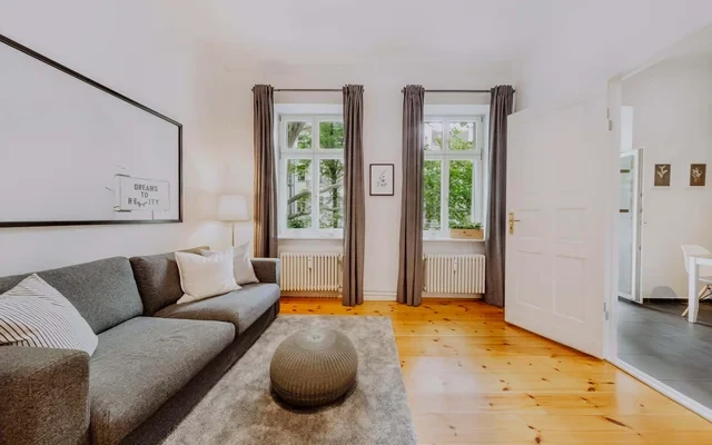 Ruhiges und stylisches Studio im Herzen des Prenzlauer Bergs 2