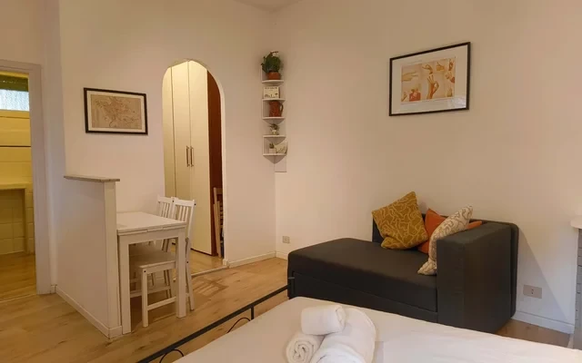 Monolocale in Via Giovanni de Calvi, Roma 2