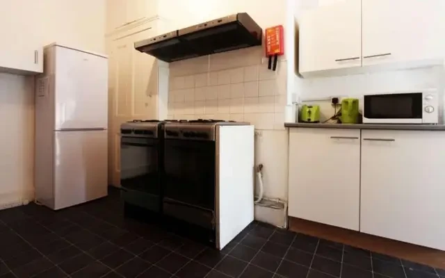 apartment in Finsbury Park 3