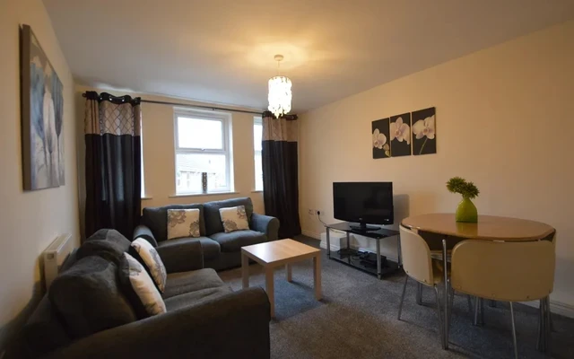 ST-4 Lingwood Court 4