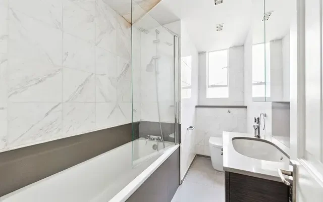 Brompton Lodge, South Kensington, London, SW7 2JA 2