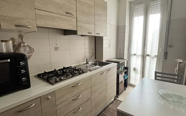 Monolocale con cucina separata in Via Padova, Milano 0