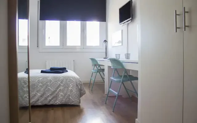 4 bedroom apartment in Princep D´Asturies 3