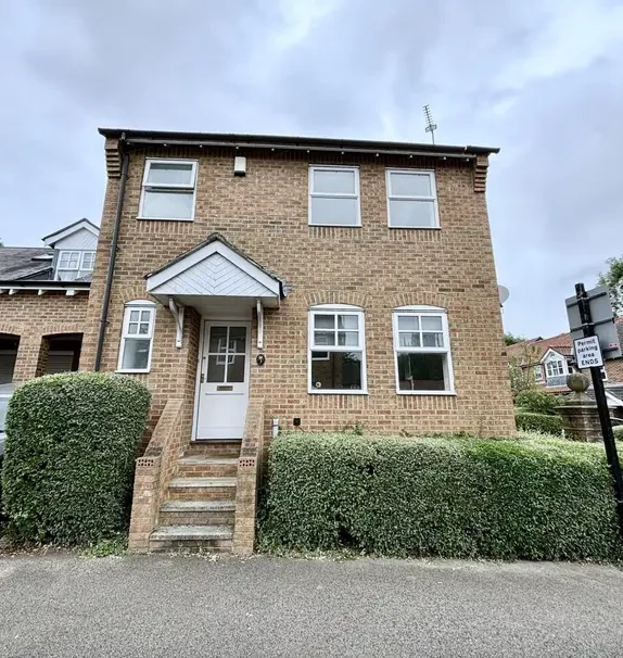 St Giles Close