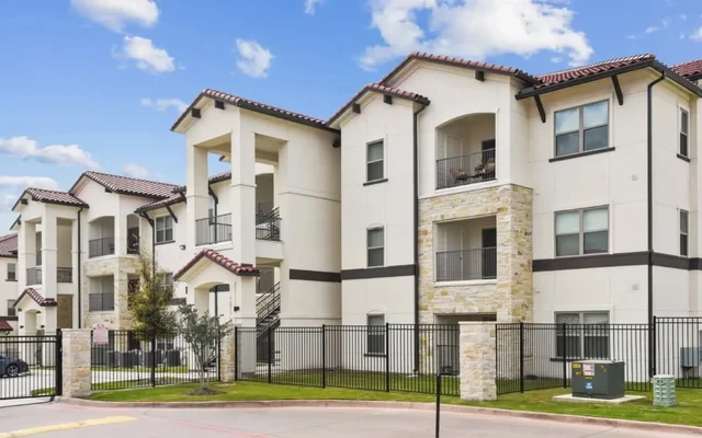 Pioneer Hill 1