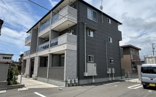 カーサ ウィステリア 1階 - chỗ ở sinh viên tại Fujieda
