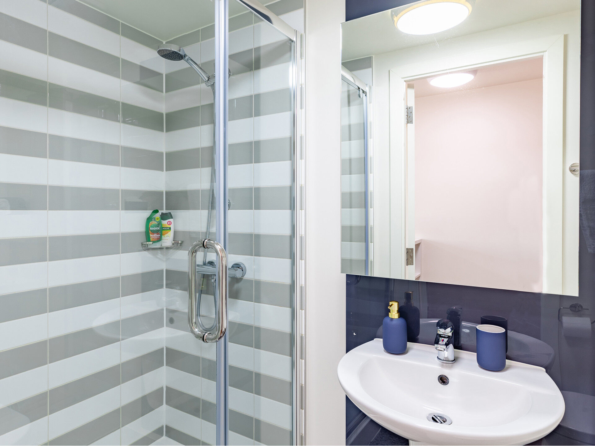 uhomes.com | Student Accommodation, Housing, Flats, Apartments for Rent