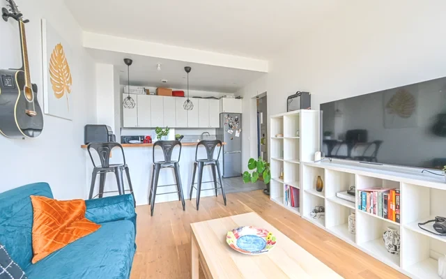 Montreuil 93e·42m²·F2·Appartement·With furniture 3