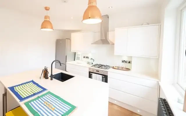 Westcombe Park Road, London, SE3 7RZ 1