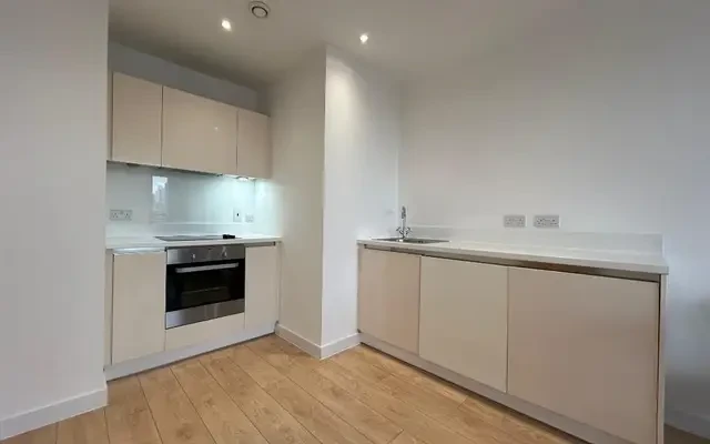 Trundleys Road 28597# 2