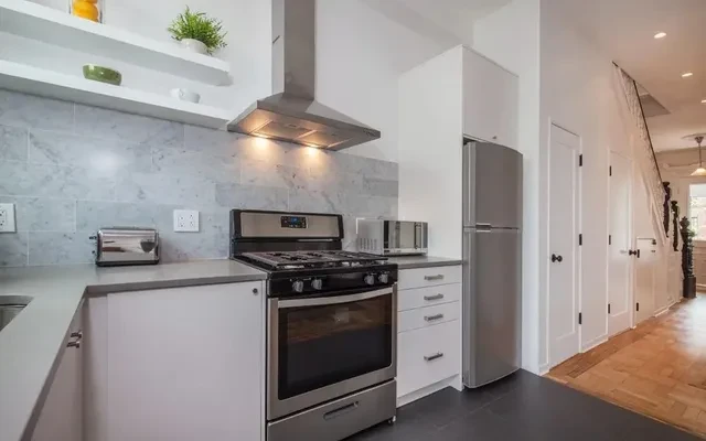 1583 Pacific street, New York 3