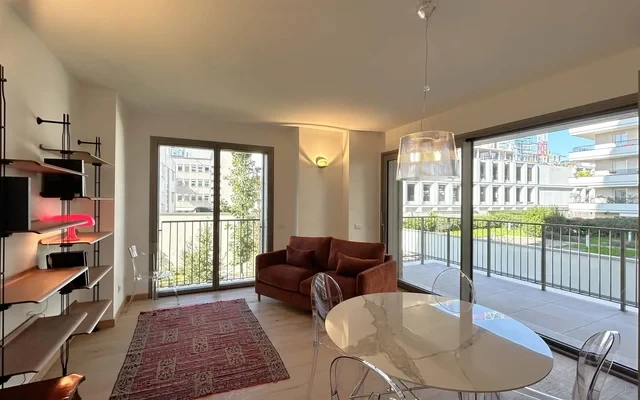 Appartamento con terrazzo in Via Adamello, Milano 0