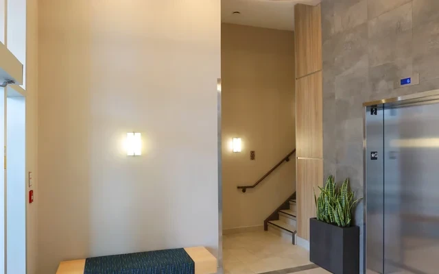 250 Oakland Avenue 4