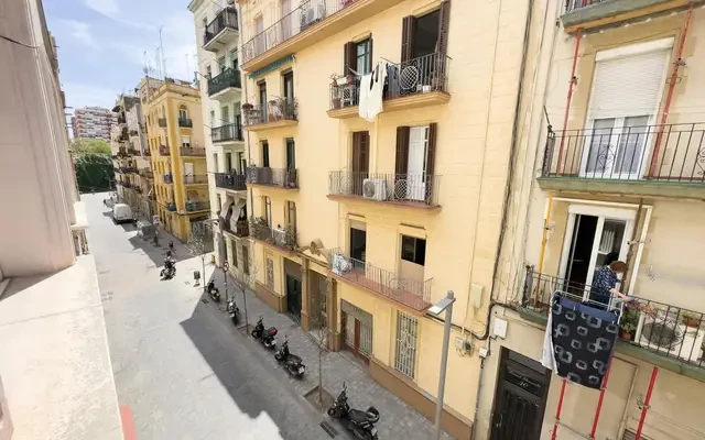 Carrer del Tinent Flomest 3