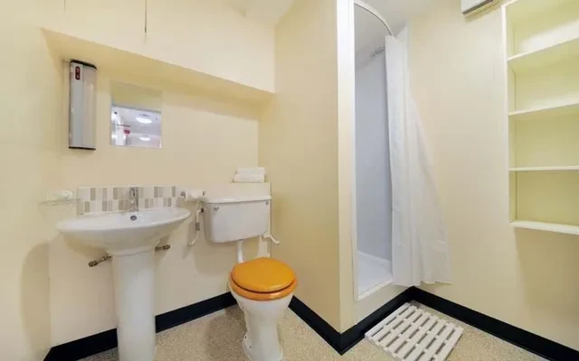 Single room in a 2-room apartment with Shower/WC and Kitchen in Graz student housing 3