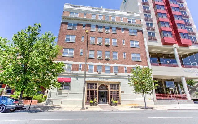 CA - 4111 Walnut Street 0