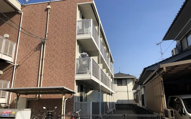 レオパレス若葉 2