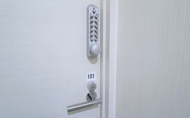 Co-Living House Takadanobaba 3 1