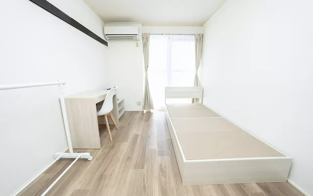 AP621 Tokyo Bay Club 201 2