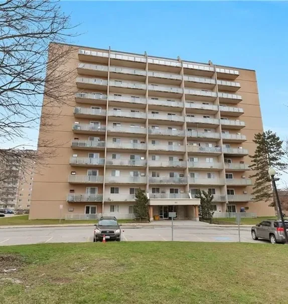 563 Mornington Avenue