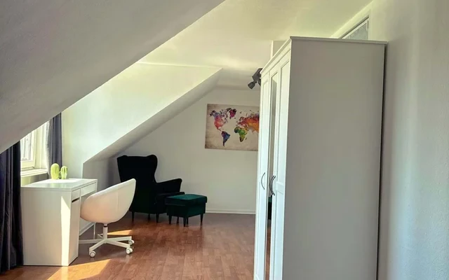 Birkenstrasse Dusseldorf 40233 Germany 2