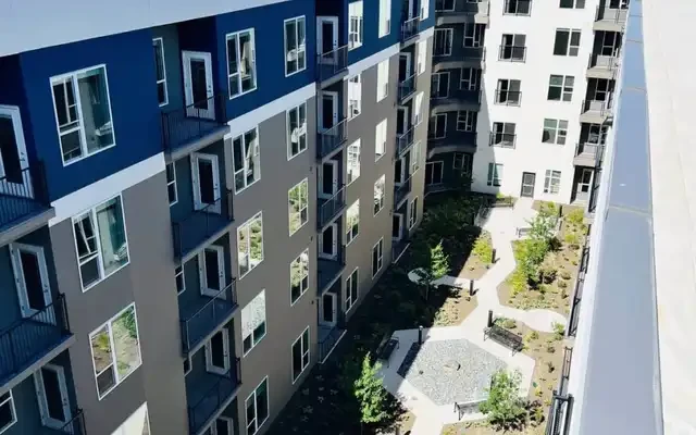 SevenO2 Main Apartments 0