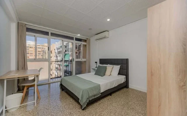 Acogedor apartamento en Campanar 2