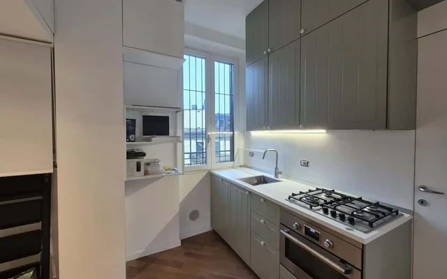 Appartamento in Via Luigi Canonica, 72 3